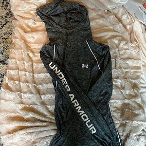 Under Armour Sweatshirt